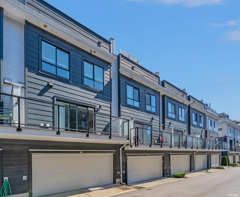 180 - 2277 Oak Meadows Drive