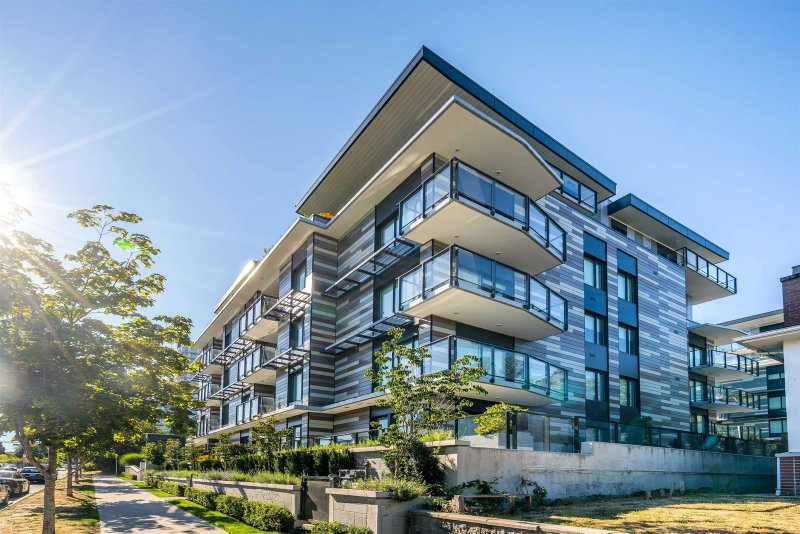 602 - 477 59th Avenue W