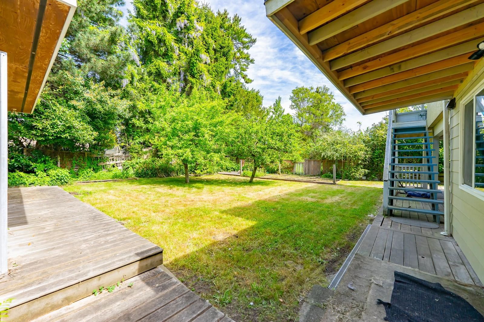 Listing Image 33