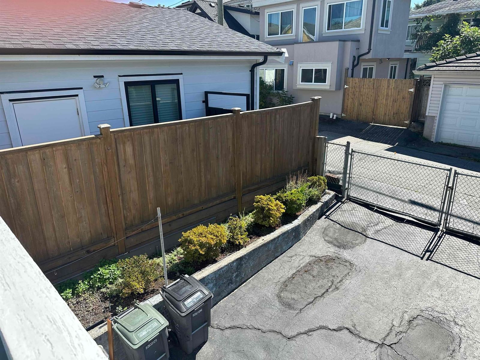 Listing Image 27