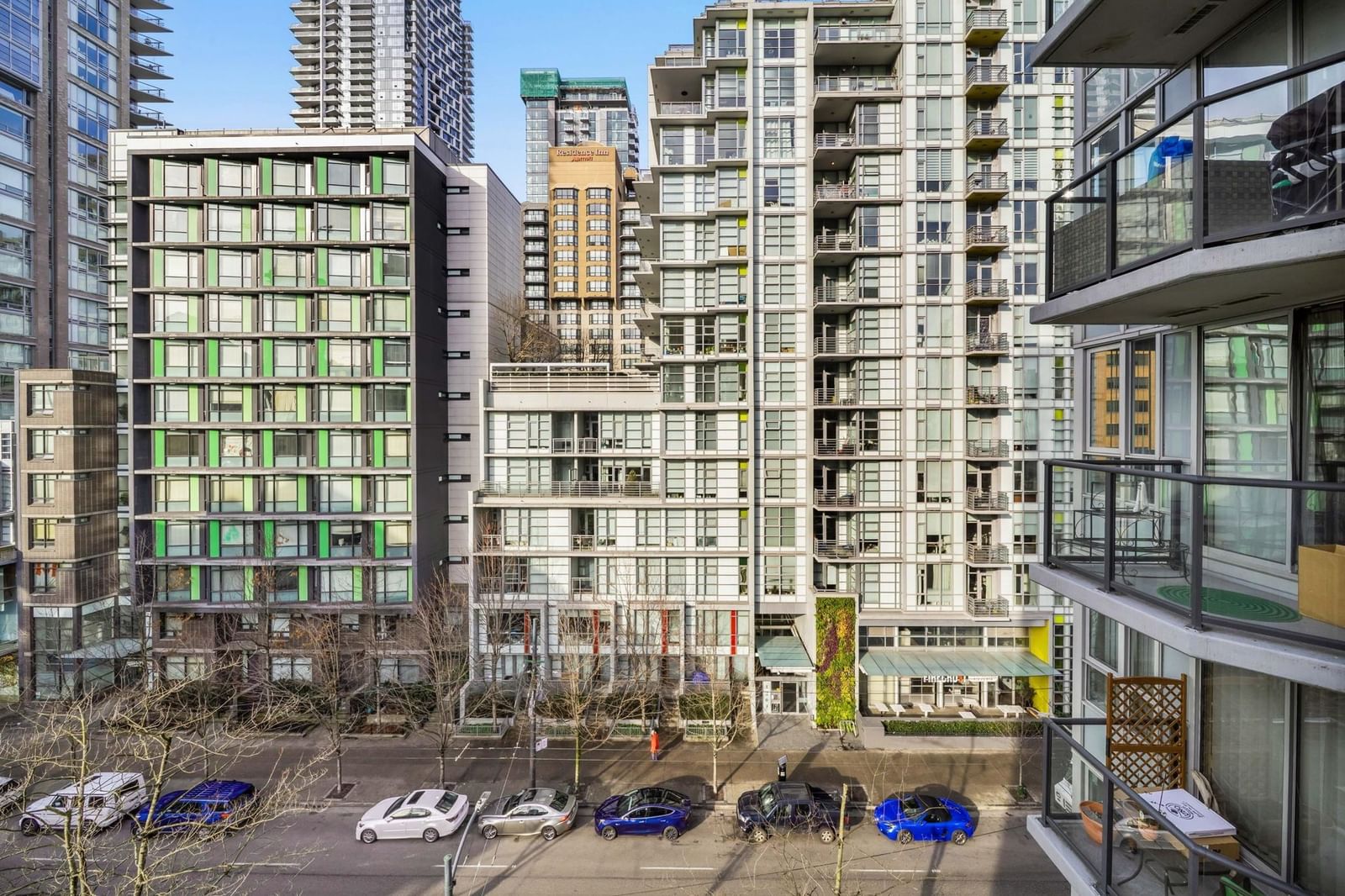 Listing Image 9