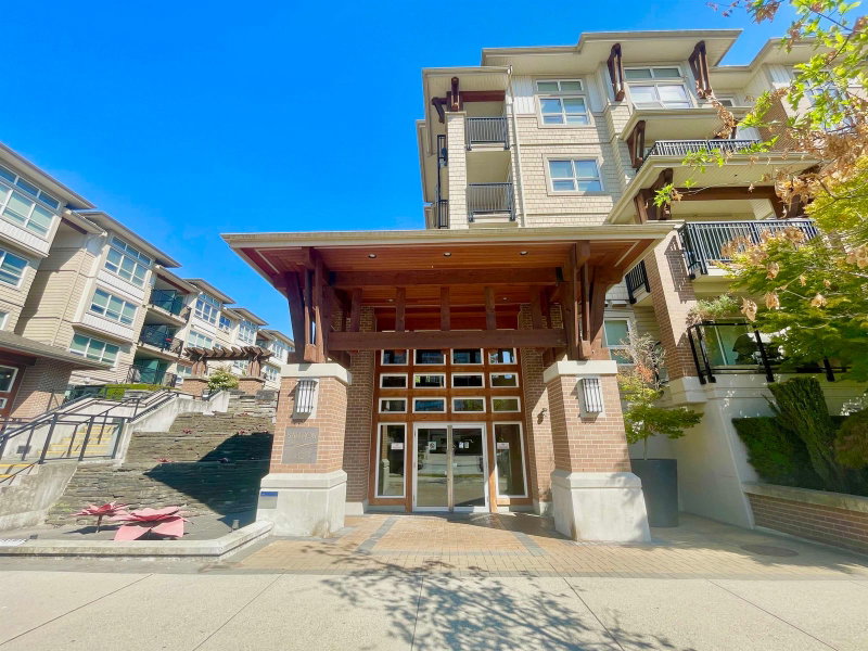 301 - 8600 Park Road