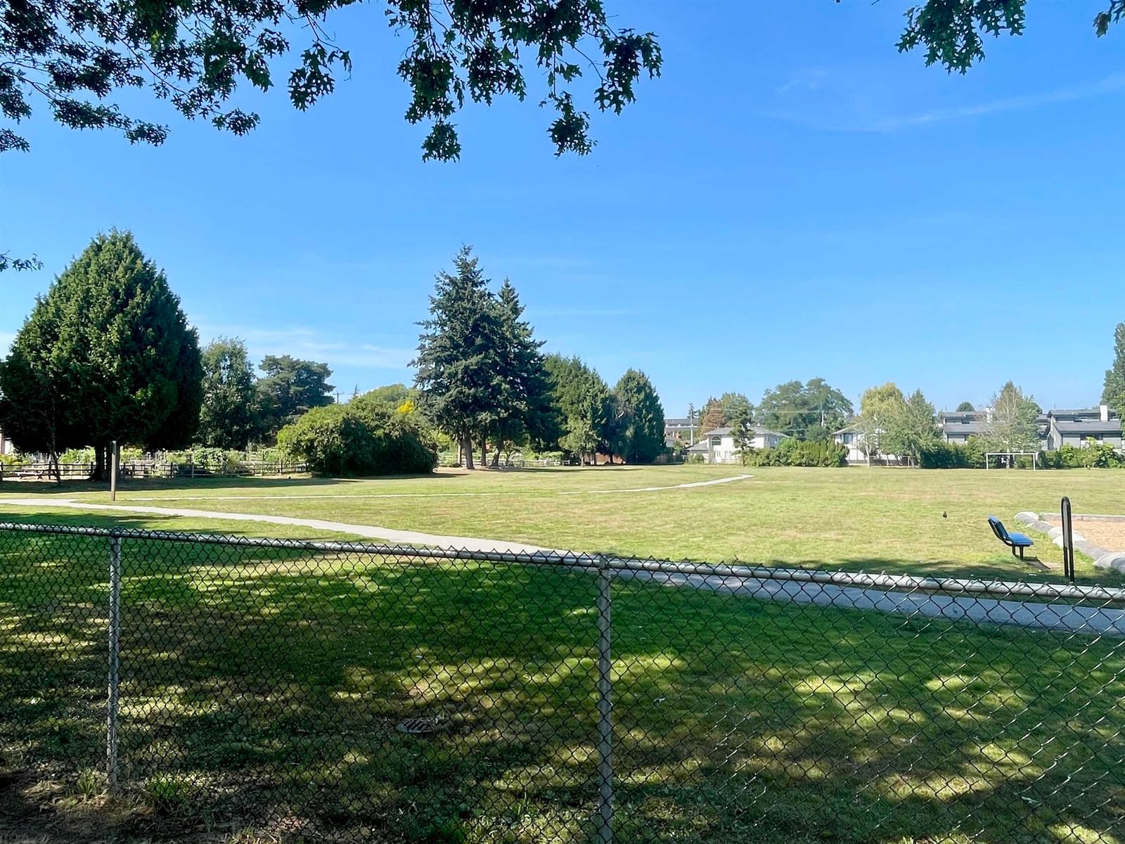 Listing Image 24