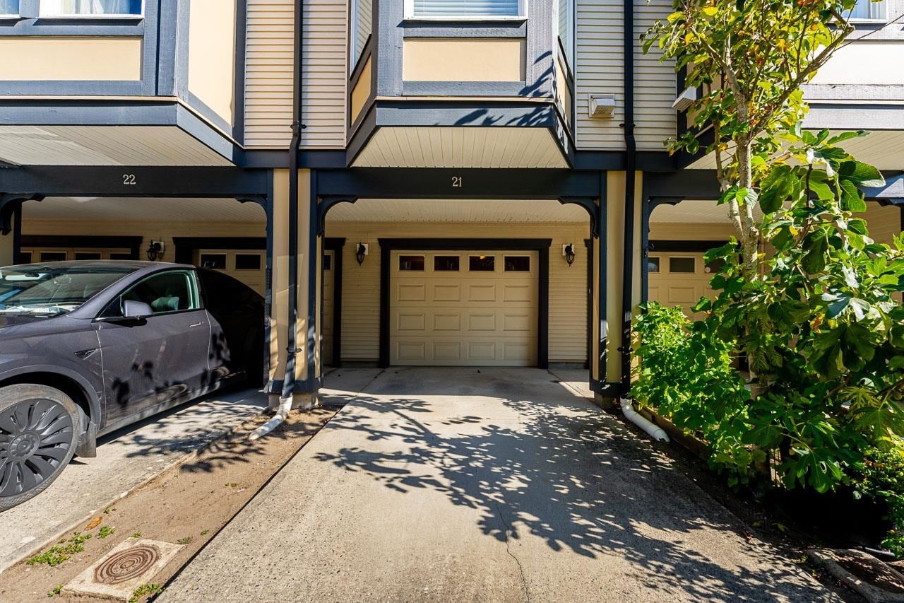 Listing Image 18