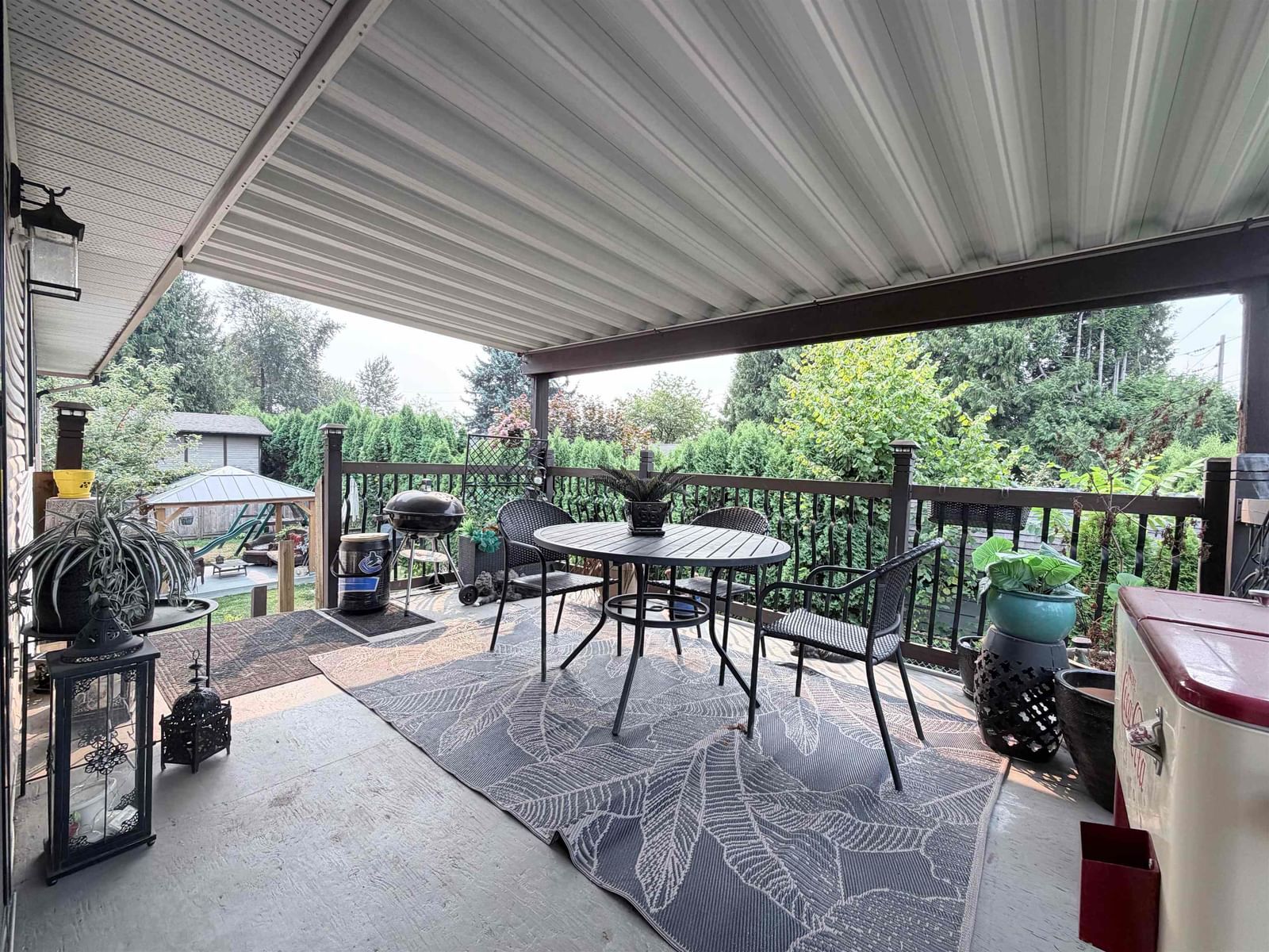 Listing Image 8