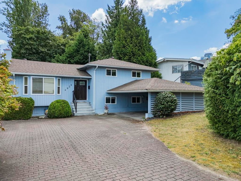4936 Barker Crescent