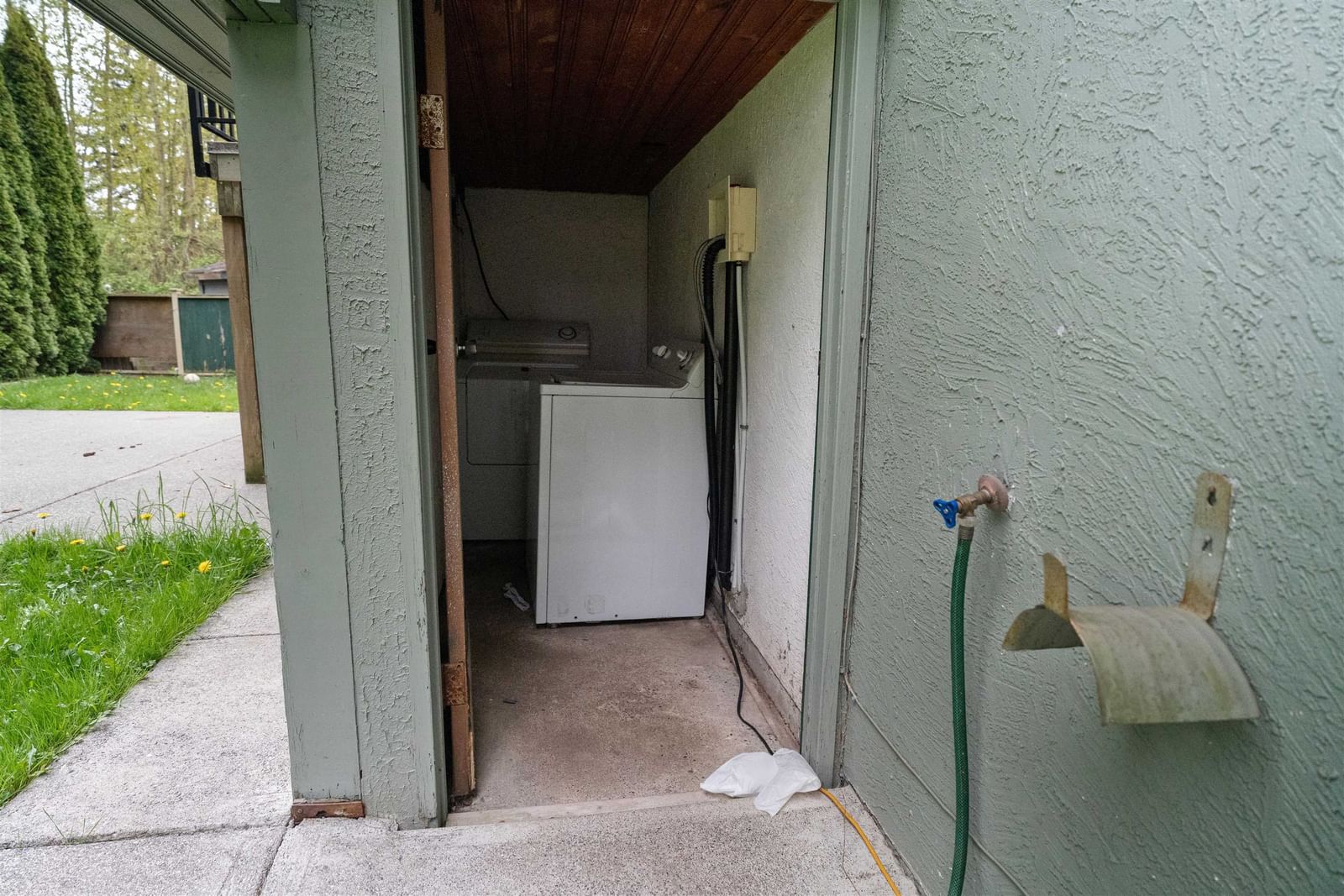 Listing Image 33