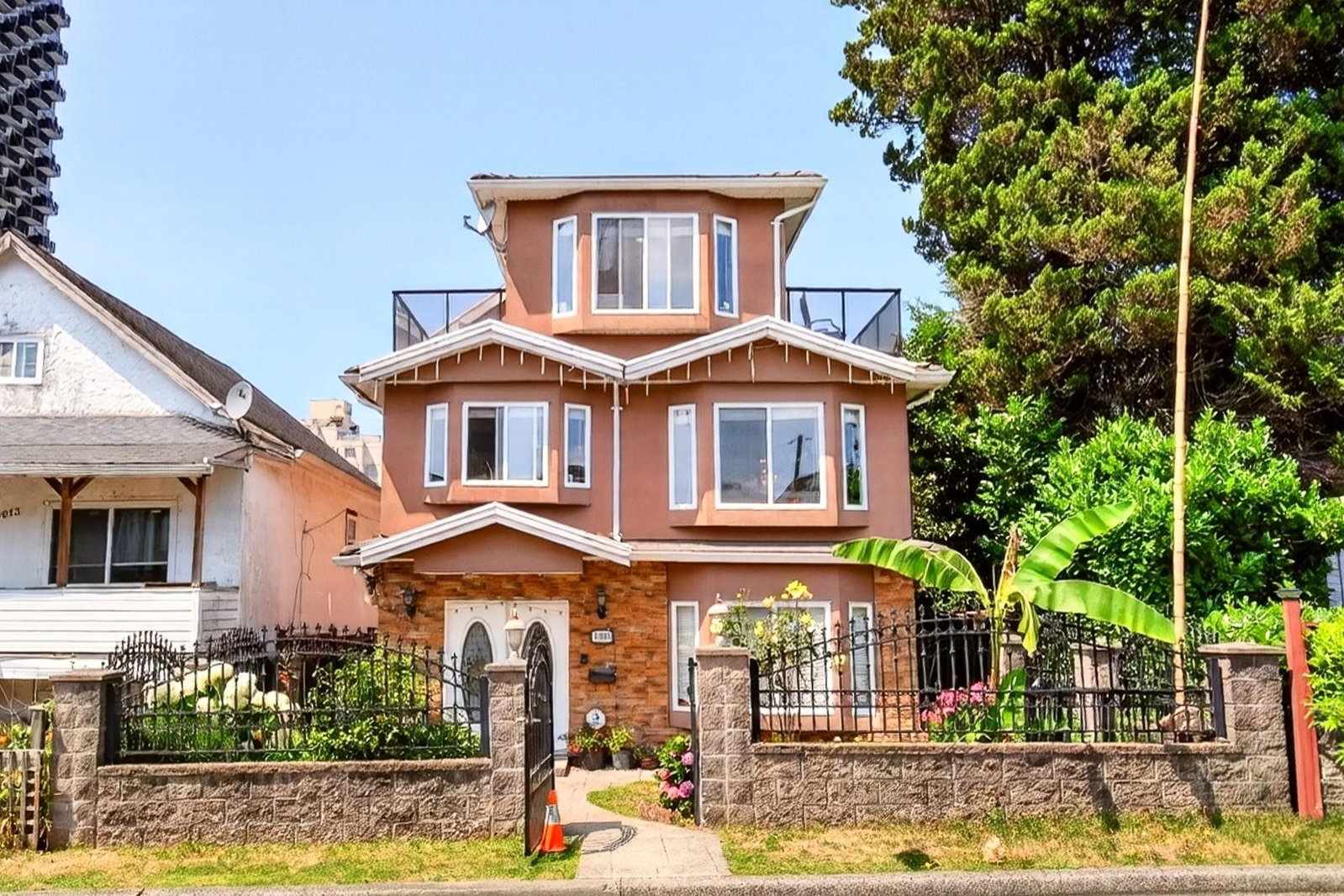 Listing Image 19