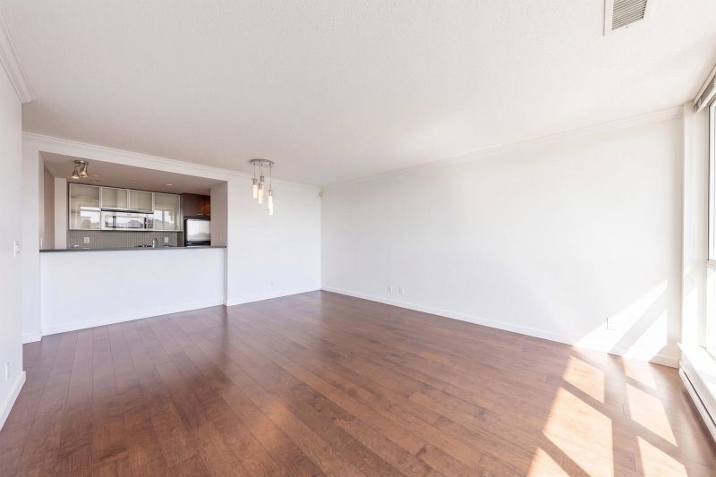 1607 - 980 Cooperage Way