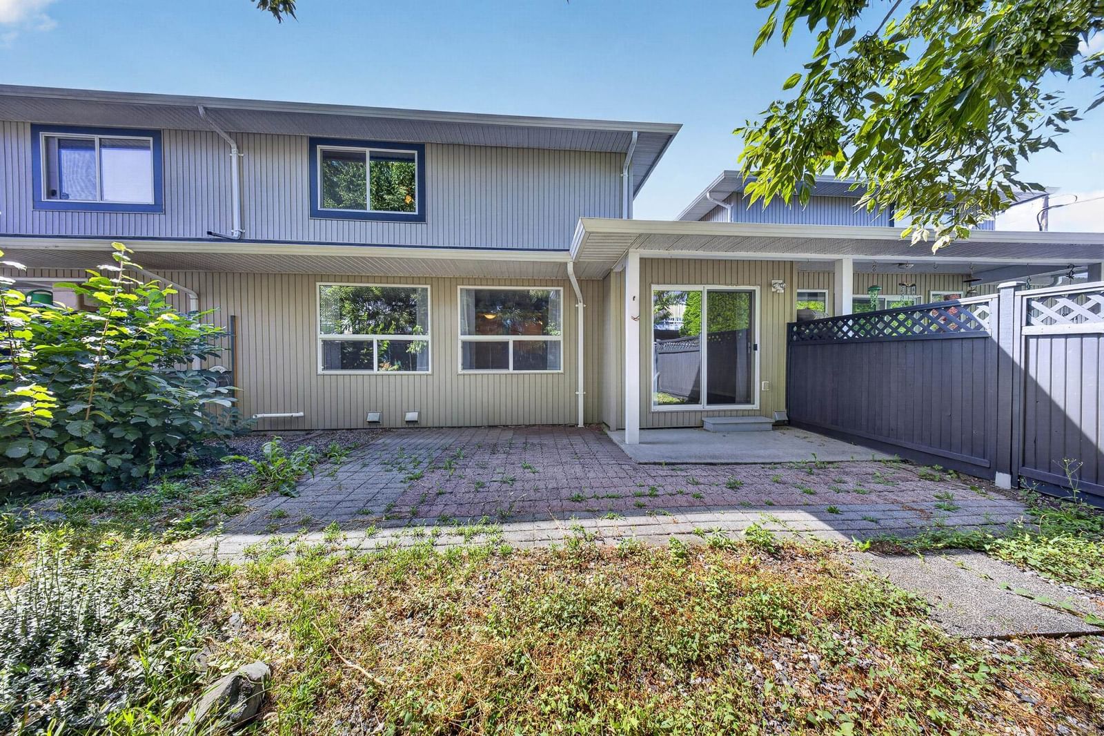 Listing Image 5