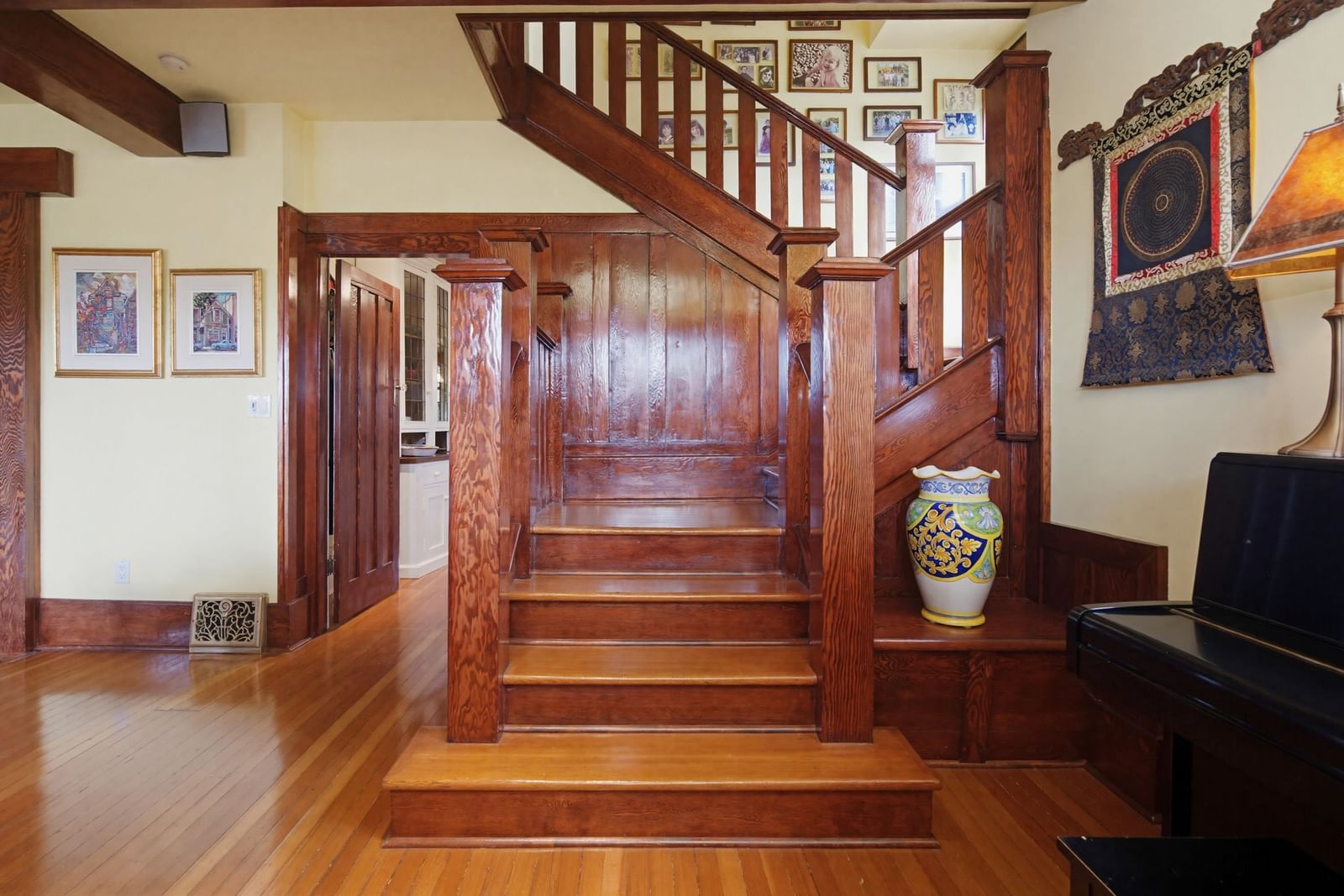 Listing Image 17