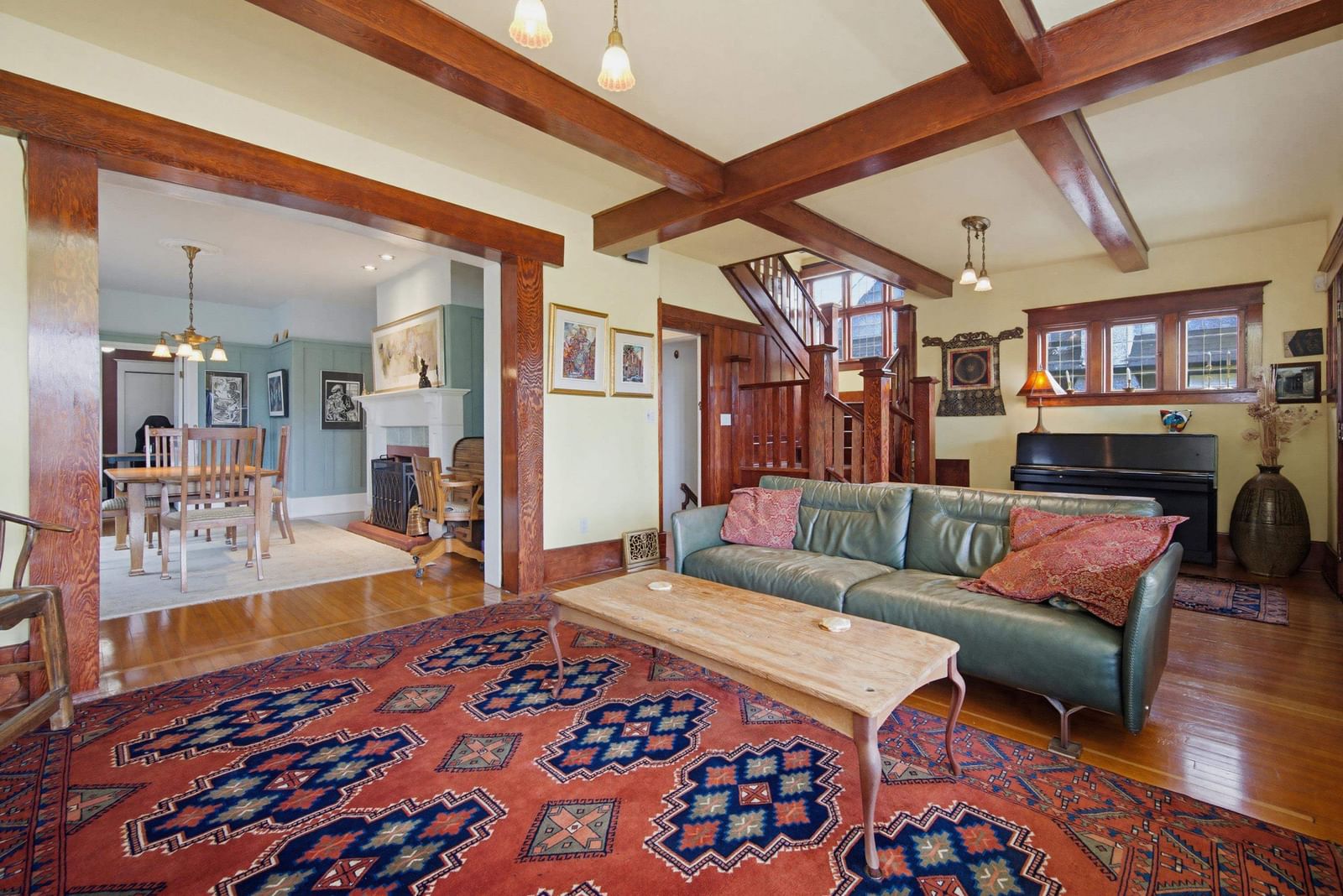 Listing Image 7