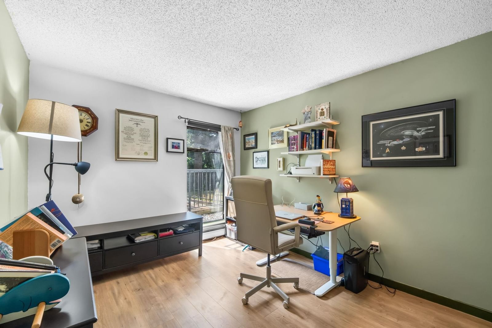 Listing Image 23