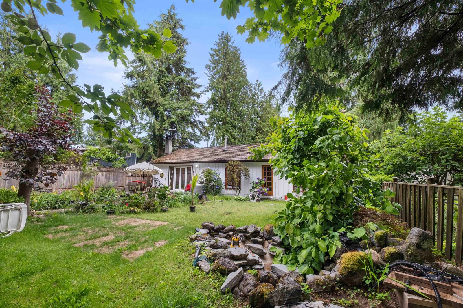 Listing Image 21