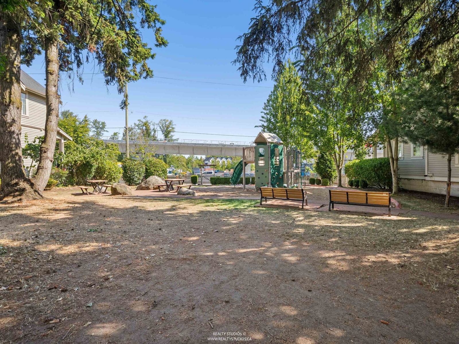 Listing Image 36