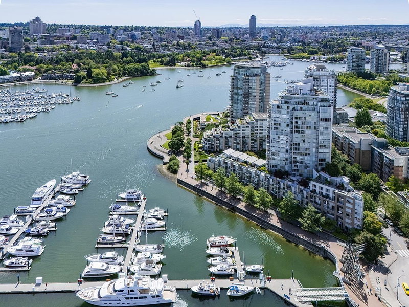 502 - 1067 Marinaside Crescent