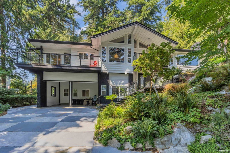 4621 Caulfeild Drive