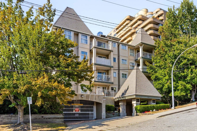 103 - 1035 Auckland Street