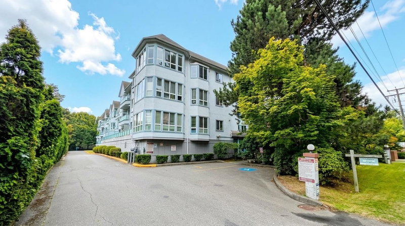 104 - 8680 Lansdowne Road