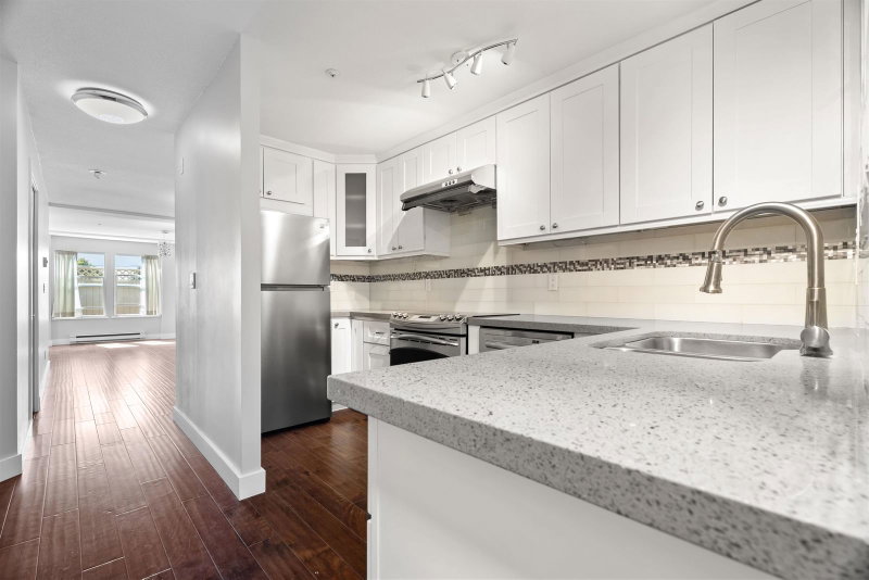 211 - 5723 Balsam Street
