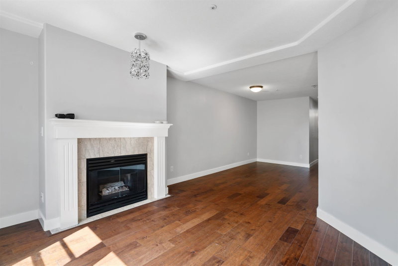 211 - 5723 Balsam Street
