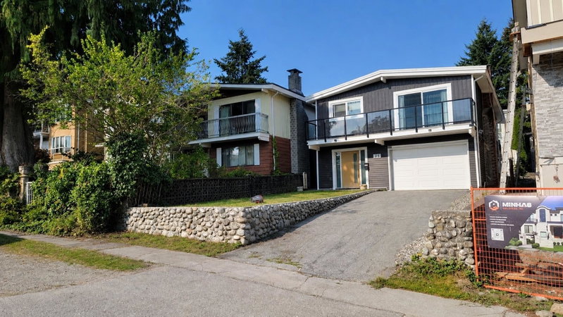 23 Fell Avenue N