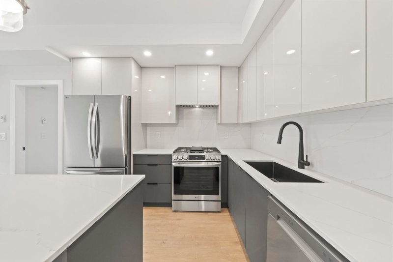103 - 15353 17 Avenue