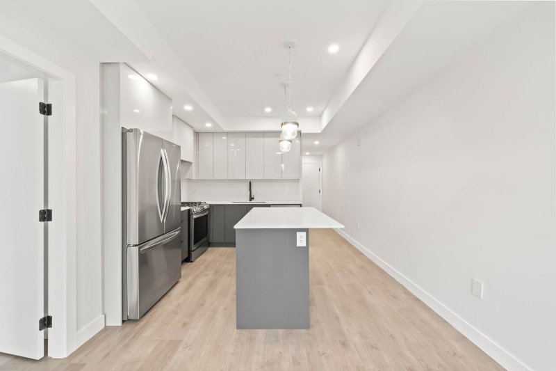 103 - 15353 17 Avenue