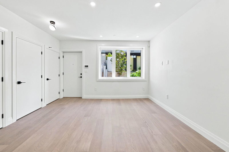6166 Granville Street