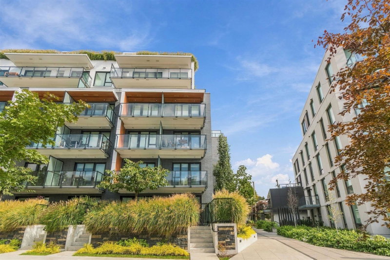 205 - 5168 Cambie Street