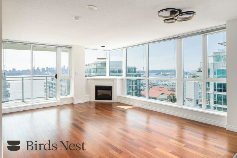 1206 - 188 Esplanade E