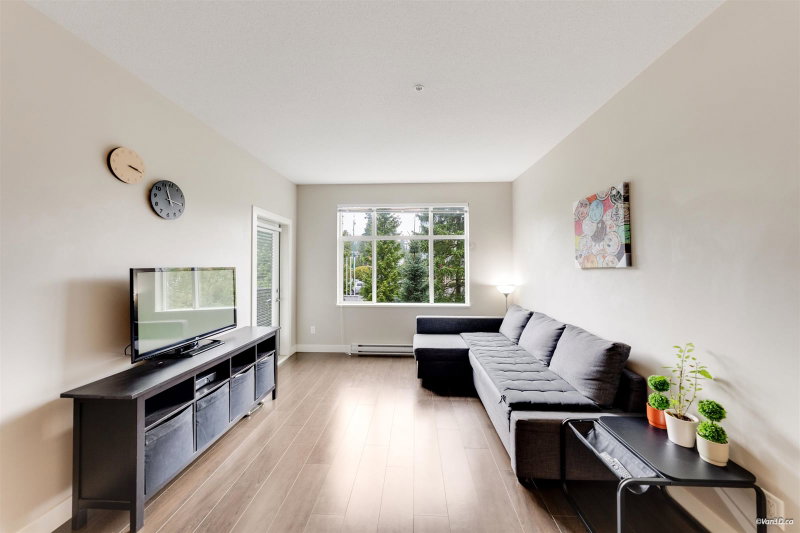 1308 - 963 Charland Avenue