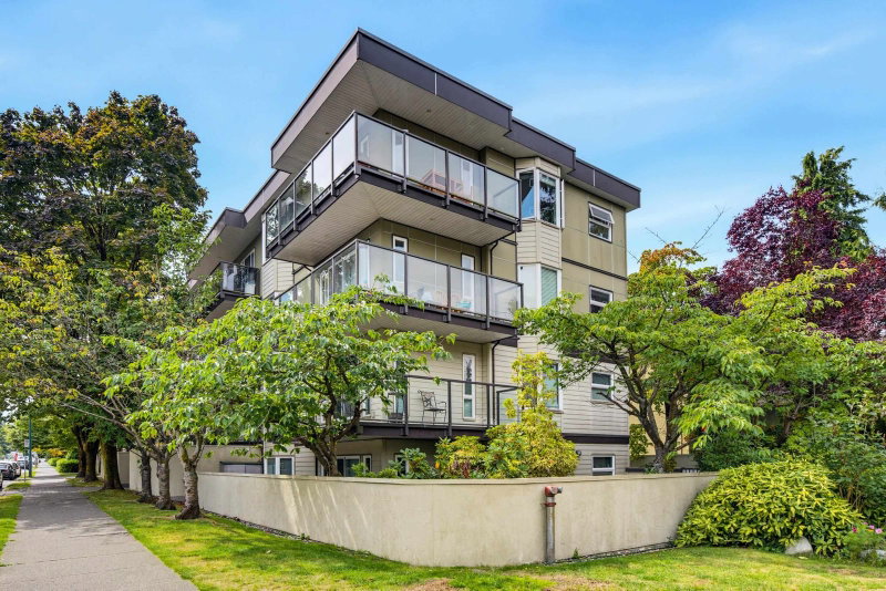 403 - 1200 10th Avenue W