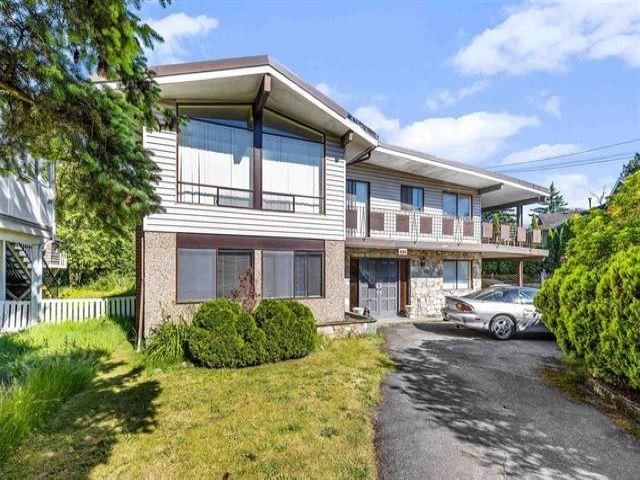 B - 5193 N Whitworth Crescent
