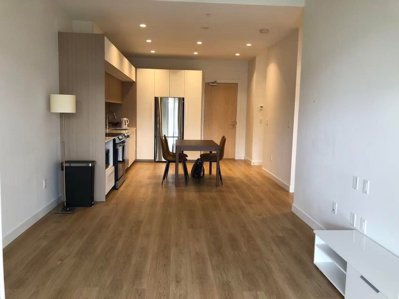 6F - 9888 University Crescent