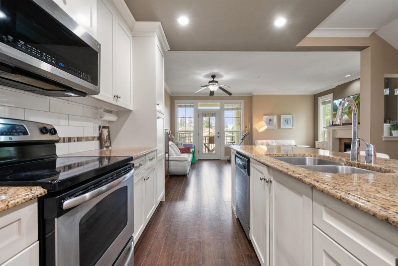 14 - 45290 Soowahlie Crescent
