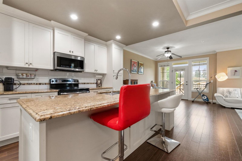 14 - 45290 Soowahlie Crescent