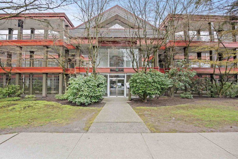 207 - 4951 Sanders Street