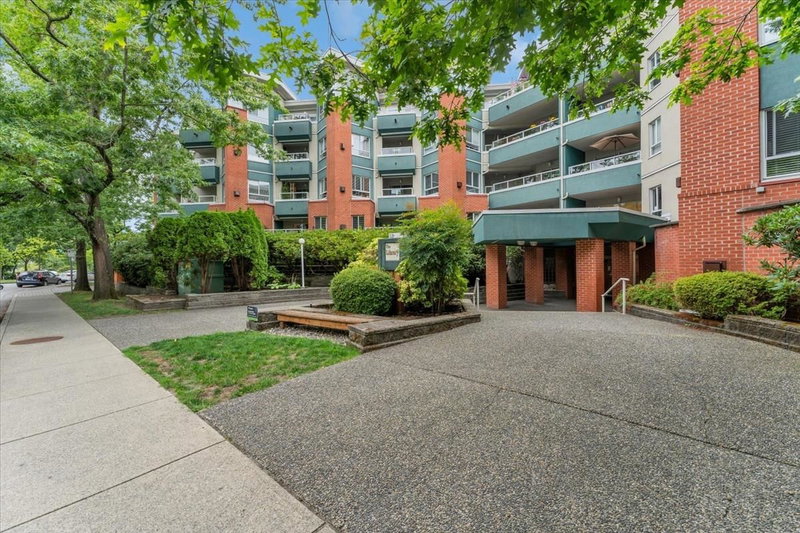 314 - 128 8th Street W