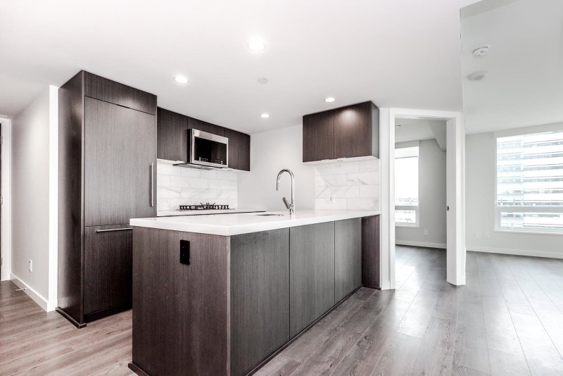 1308 - 8189 Cambie Street
