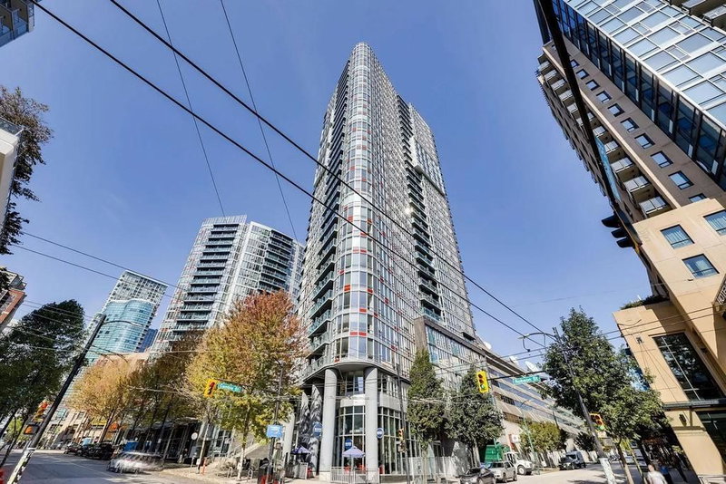 31XX - 233 Robson Street