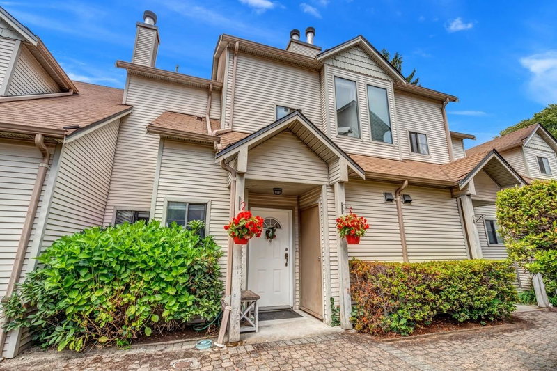 3 - 98 Begin Street