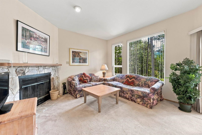 62 - 6127 Eagleridge Crescent
