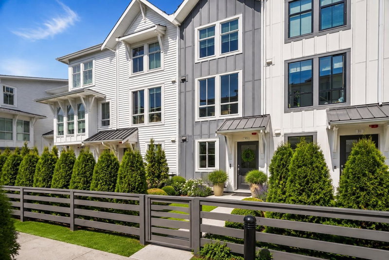 81 - 4638 Orca Way