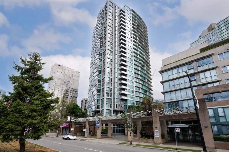 902 - 1008 Cambie Street