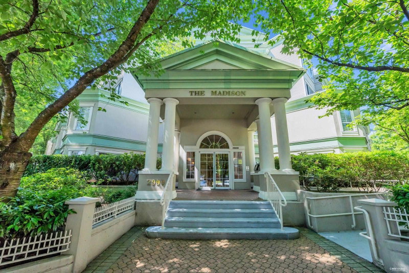 310 - 2990 Princess Crescent