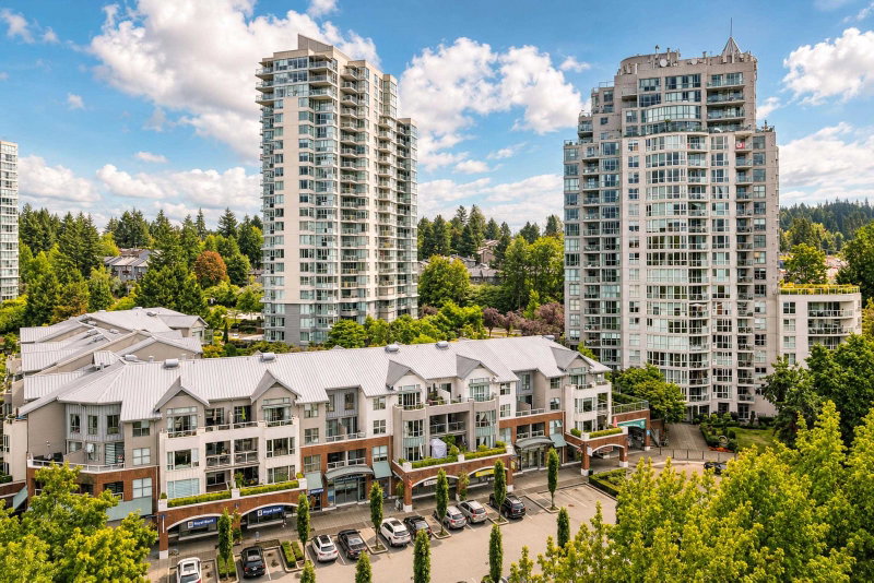 303 - 200 Newport Drive