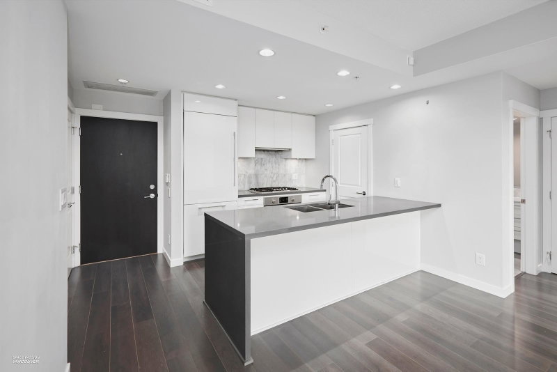 203 - 5638 Birney Avenue
