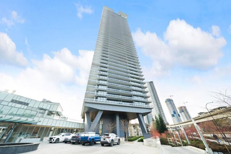 605 - 4730 Lougheed Highway