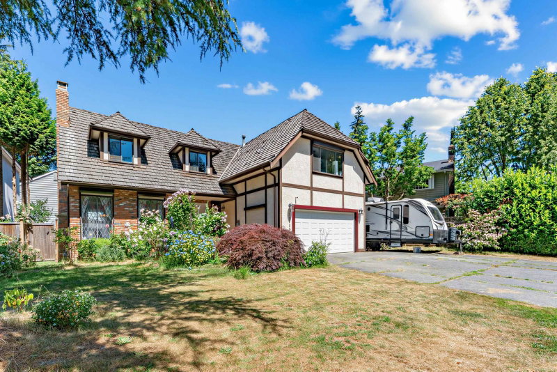11795 Chateau Wynd